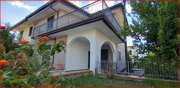 casa indipendente in vendita a San Paolo Bel Sito