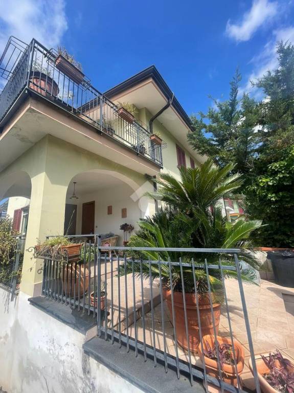 casa indipendente in vendita a San Paolo Bel Sito