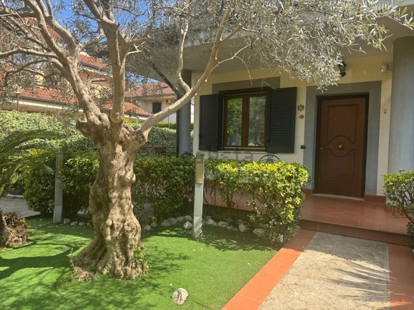 casa indipendente in vendita a San Paolo Bel Sito