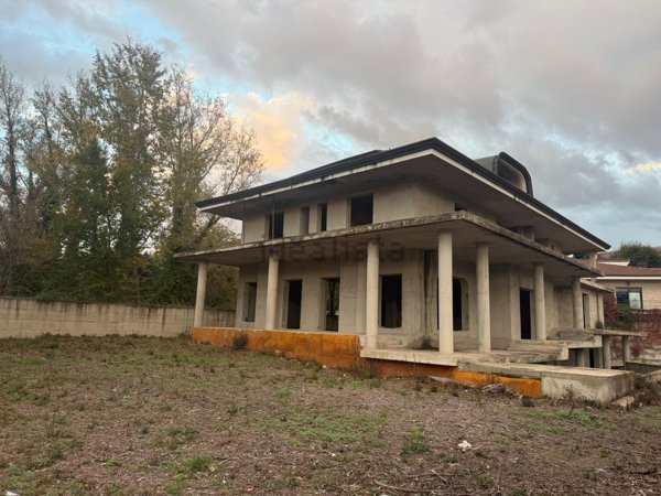 villa in vendita a San Paolo Bel Sito in zona Livardi
