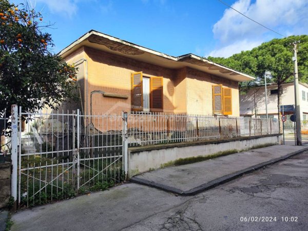 casa indipendente in vendita a San Sebastiano al Vesuvio