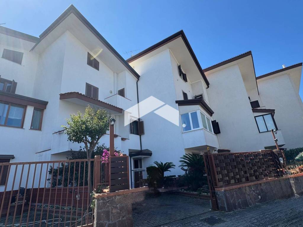 casa indipendente in vendita a San Sebastiano al Vesuvio