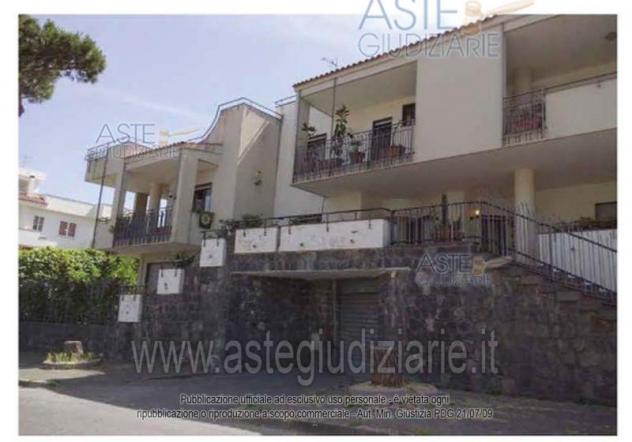 casa indipendente in vendita a San Sebastiano al Vesuvio