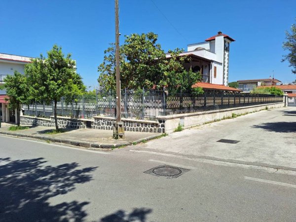 casa indipendente in vendita a San Sebastiano al Vesuvio