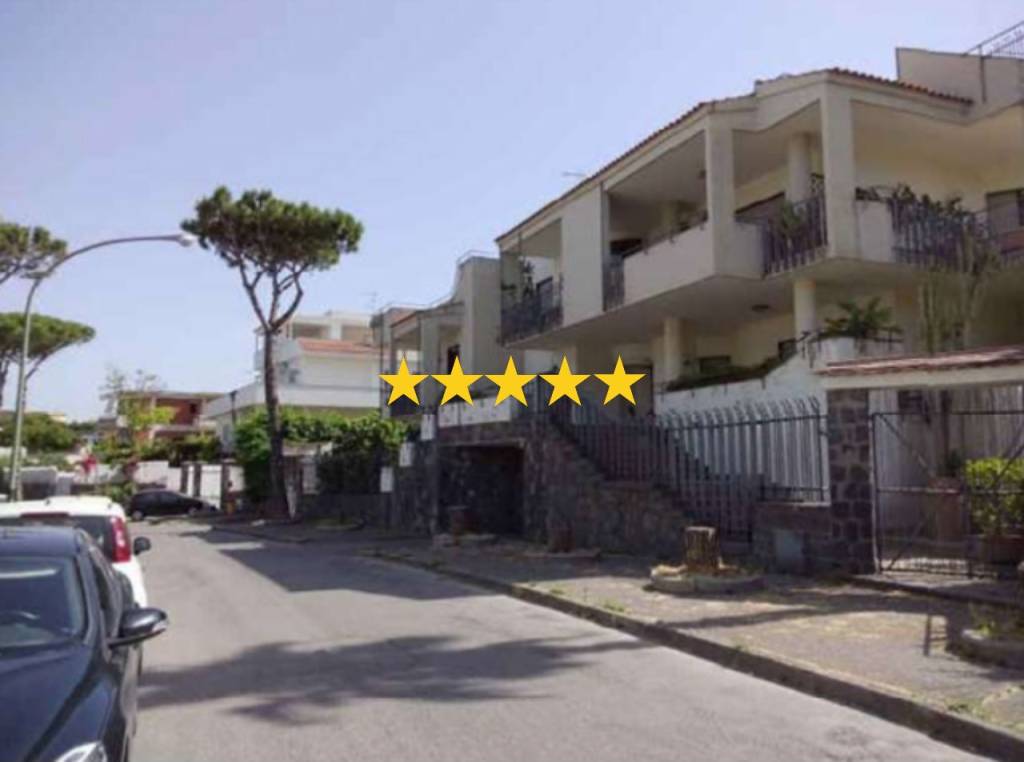 casa indipendente in vendita a San Sebastiano al Vesuvio