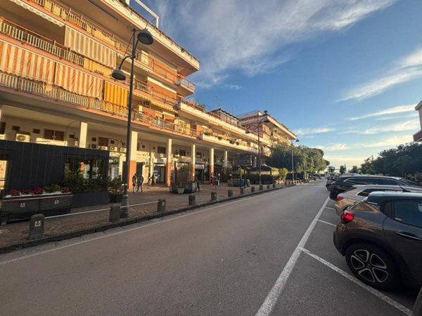 ufficio in vendita a San Sebastiano al Vesuvio