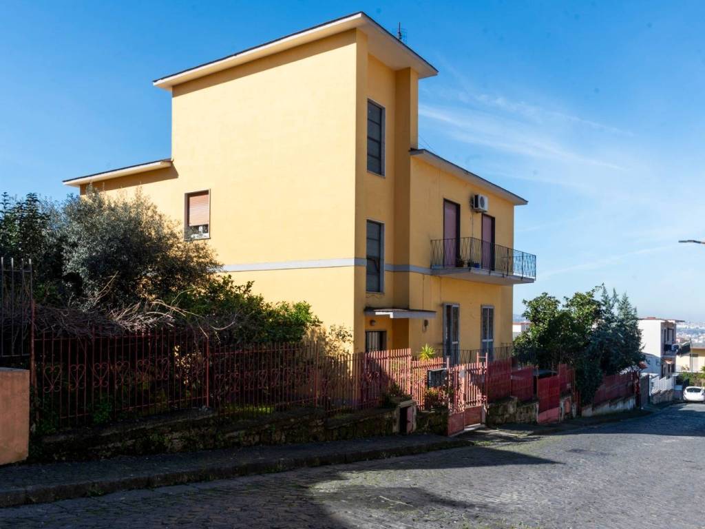 appartamento in vendita a San Sebastiano al Vesuvio