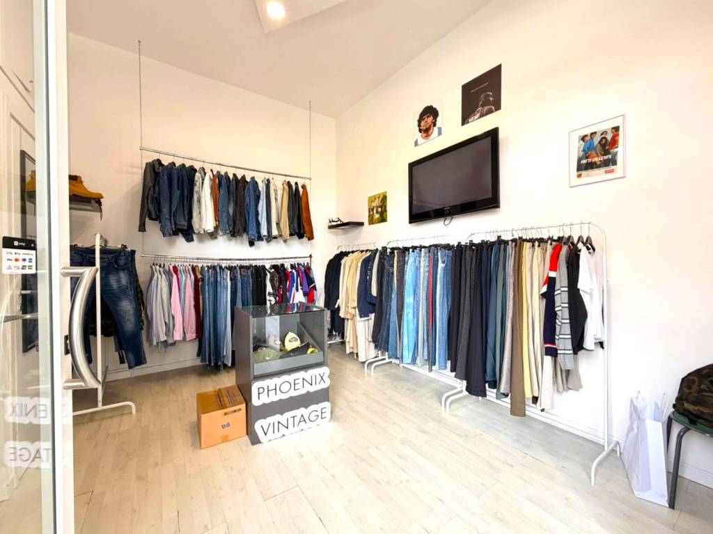 negozio in vendita a San Sebastiano al Vesuvio