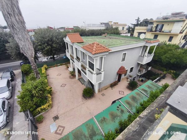 casa indipendente in vendita a San Sebastiano al Vesuvio