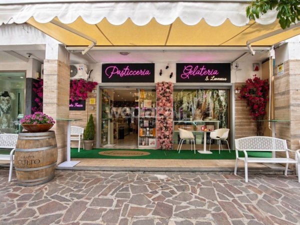 negozio in vendita a San Sebastiano al Vesuvio