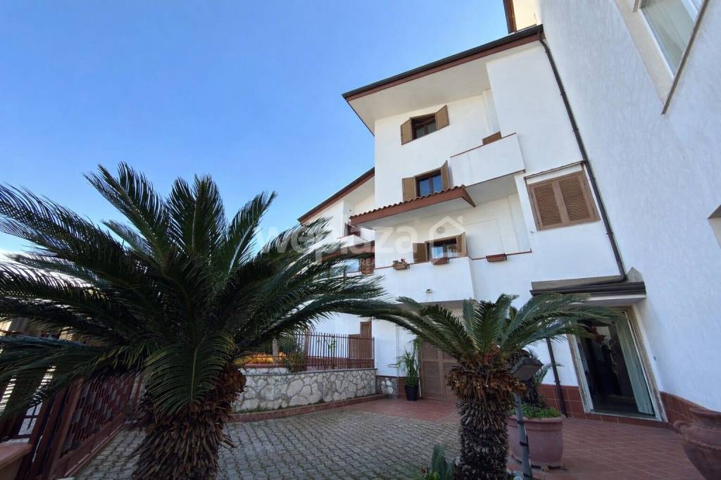 casa indipendente in vendita a San Sebastiano al Vesuvio