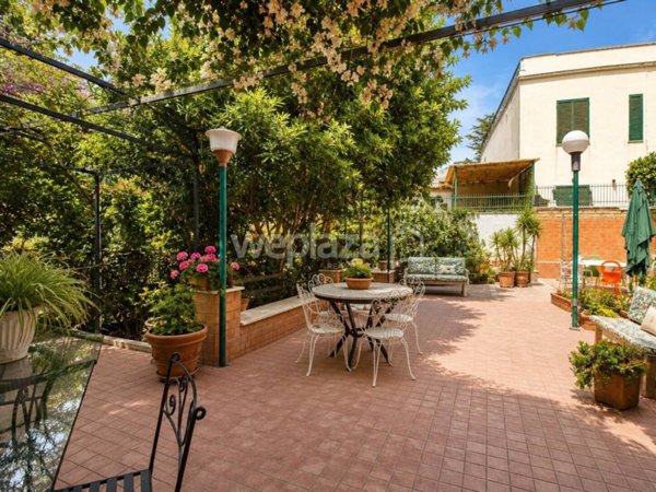 appartamento in vendita a San Sebastiano al Vesuvio