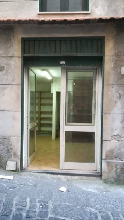 locale commerciale in vendita a Sant'Agnello