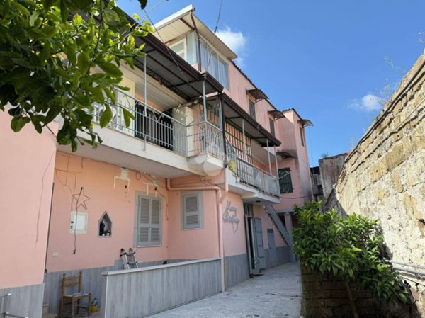 casa indipendente in vendita a Sant'Anastasia