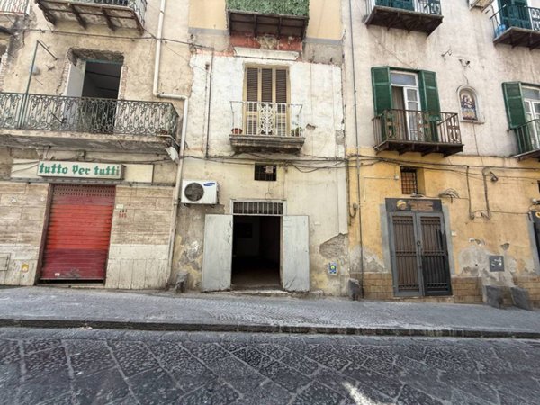 negozio in vendita a Sant'Anastasia