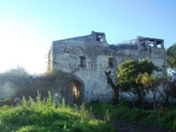 casale in vendita a Sant'Anastasia