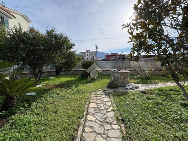 casa indipendente in vendita a Sant'Anastasia