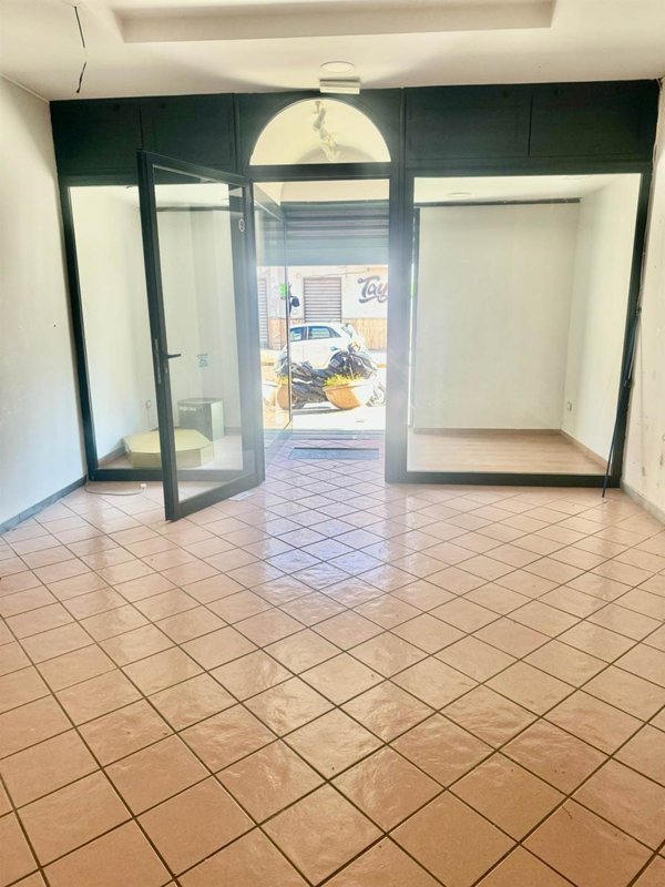 negozio in vendita a Sant'Anastasia