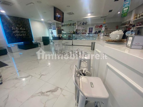 negozio in vendita a Sant'Anastasia