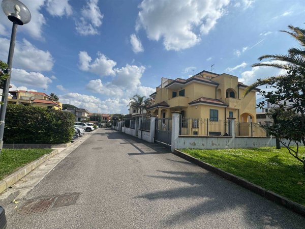 casa indipendente in vendita a Sant'Anastasia