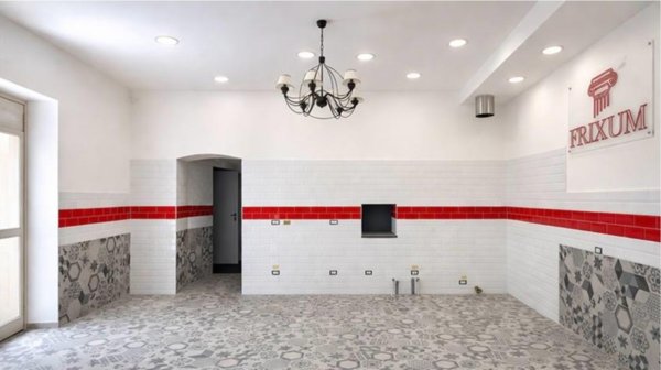 locale commerciale in vendita a Sant'Anastasia