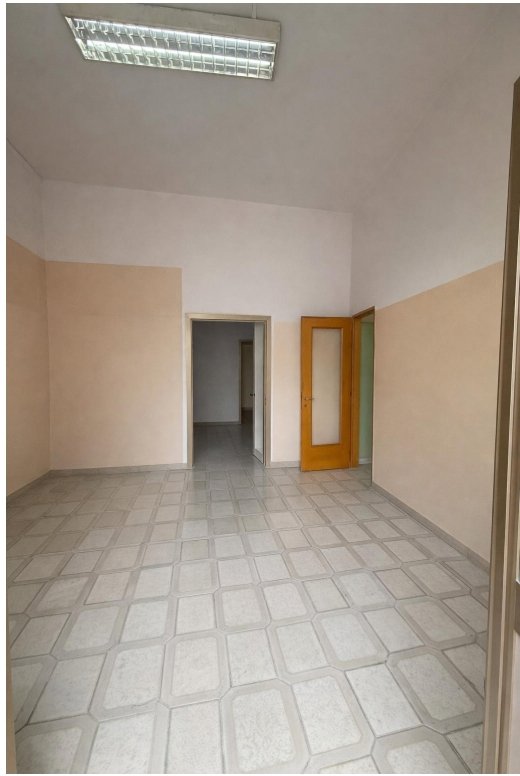 locale commerciale in vendita a Sant'Anastasia