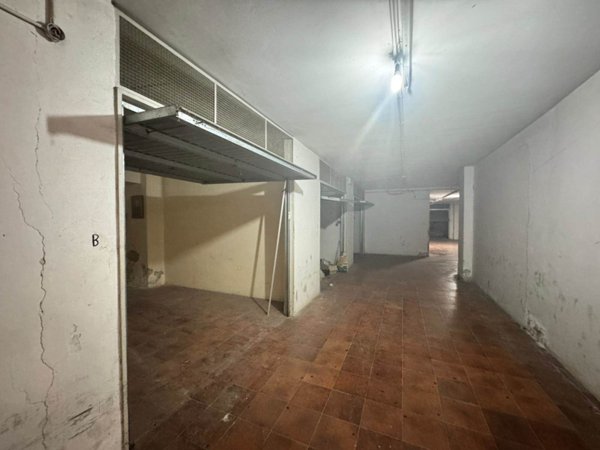 box auto in vendita a Sant'Anastasia