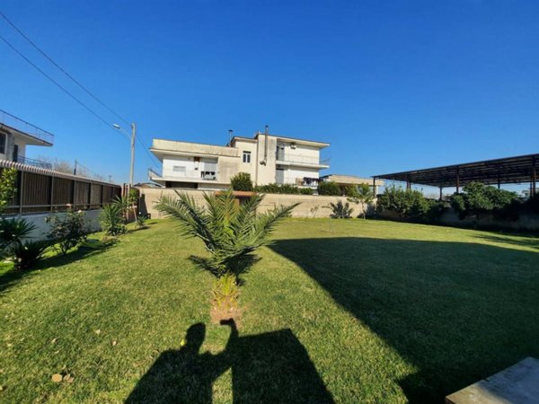 intera palazzina in vendita a Sant'Antimo