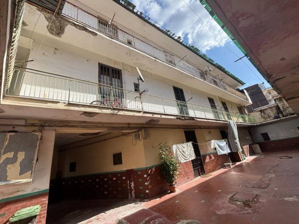 intera palazzina in vendita a Sant'Antimo