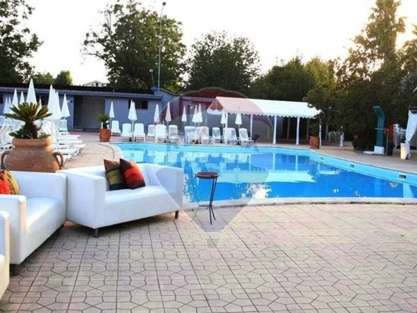 negozio in vendita a Sant'Antimo