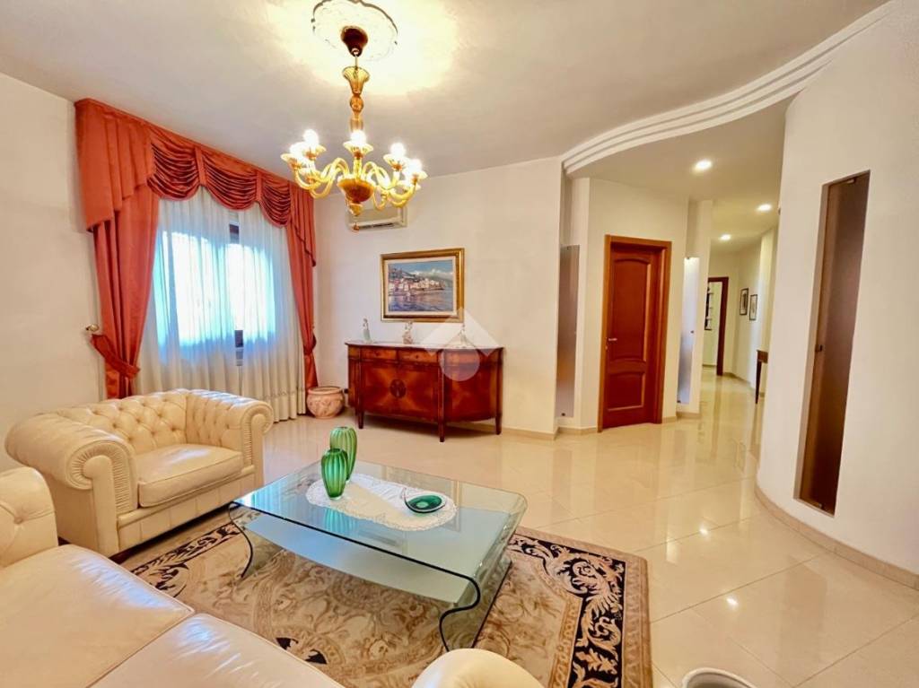 appartamento in vendita a Sant'Antimo