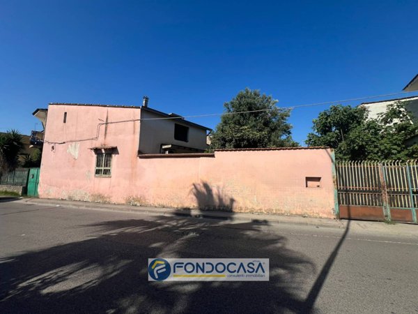 casa indipendente in vendita a Sant'Antimo