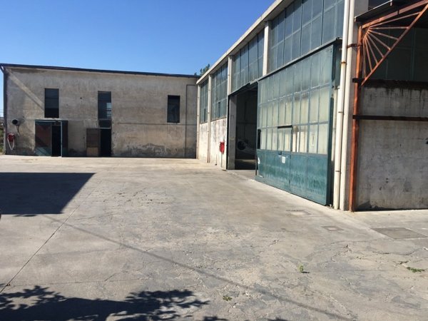capannone in vendita a Sant'Antimo