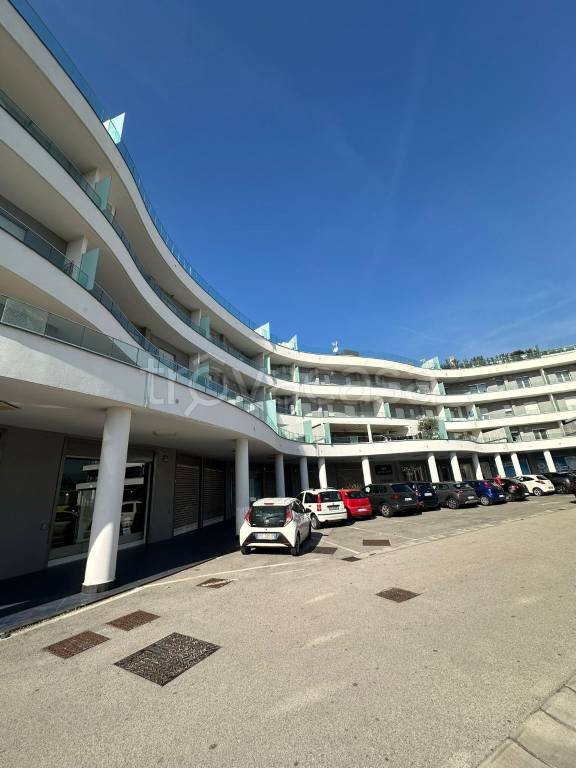 negozio in vendita a San Vitaliano