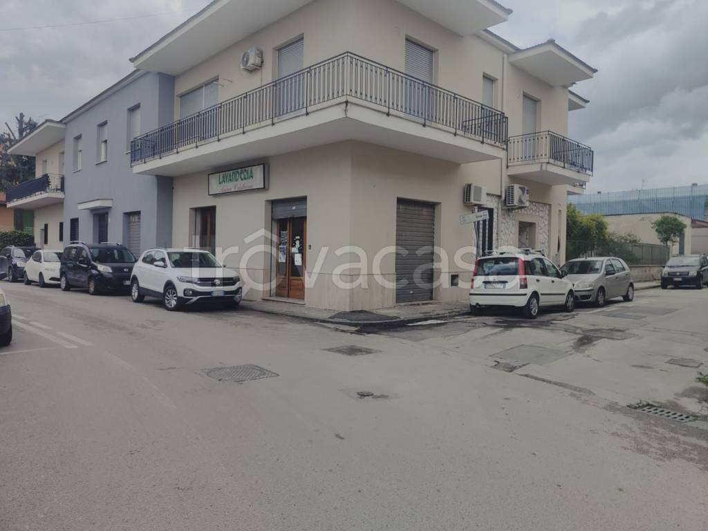 trivano in vendita a Saviano