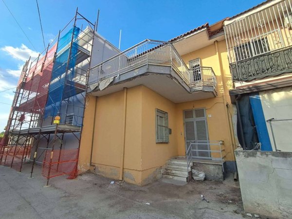 casa indipendente in vendita a Saviano