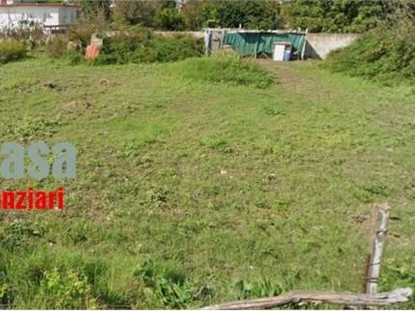 terreno agricolo in vendita a Saviano