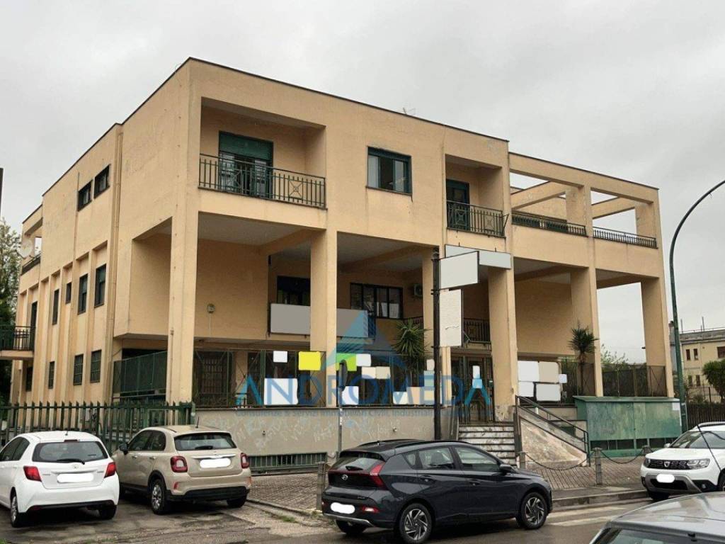 capannone in vendita a Saviano