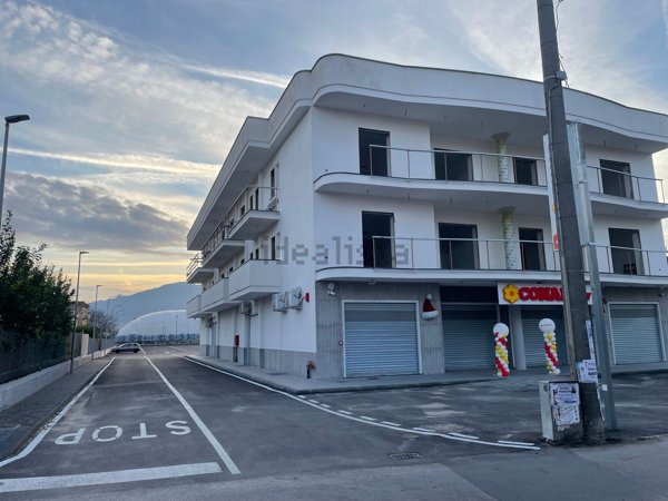 ufficio in vendita a Saviano