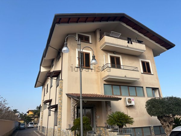 casa indipendente in vendita a Saviano