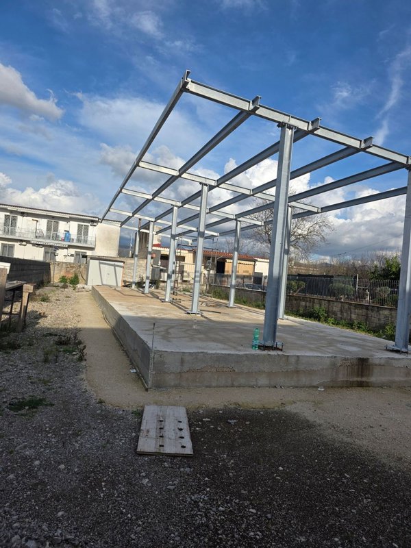 casa indipendente in vendita a Saviano