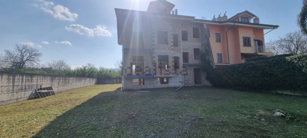 casa indipendente in vendita a Saviano