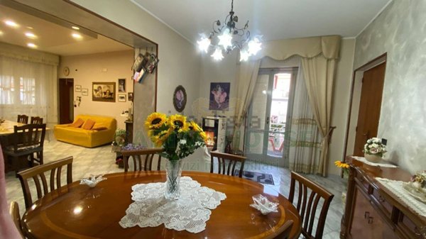 casa indipendente in vendita a Saviano