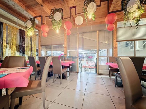 negozio in vendita a Saviano