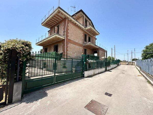 casa indipendente in vendita a Scisciano in zona Spartimento