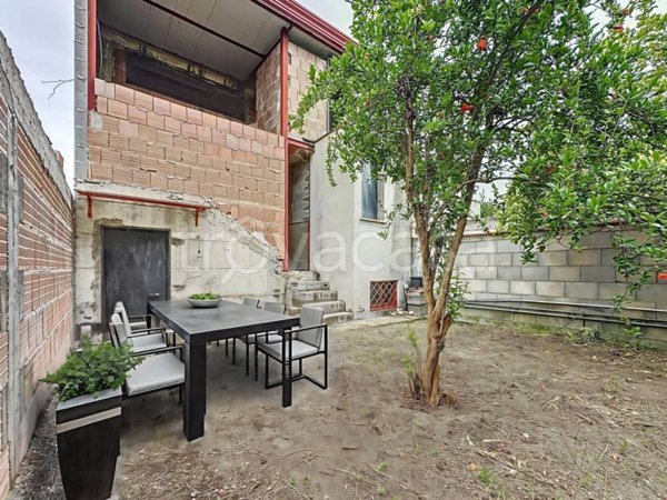 casa indipendente in vendita a Scisciano in zona Camaldoli