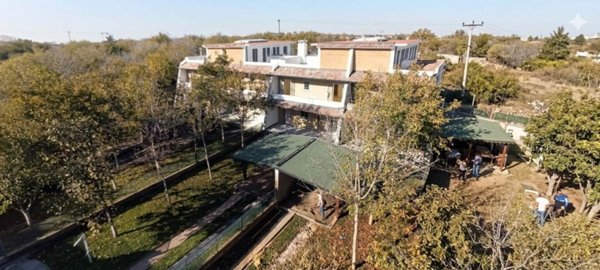 casa indipendente in vendita a Scisciano in zona Camaldoli