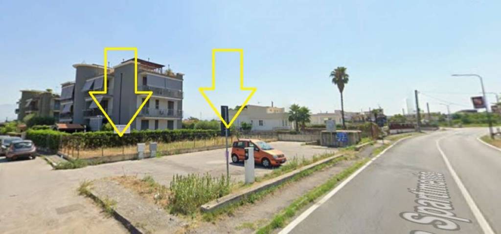 negozio in vendita a Scisciano in zona Spartimento