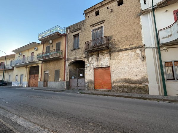casa indipendente in vendita a Scisciano in zona San Martino