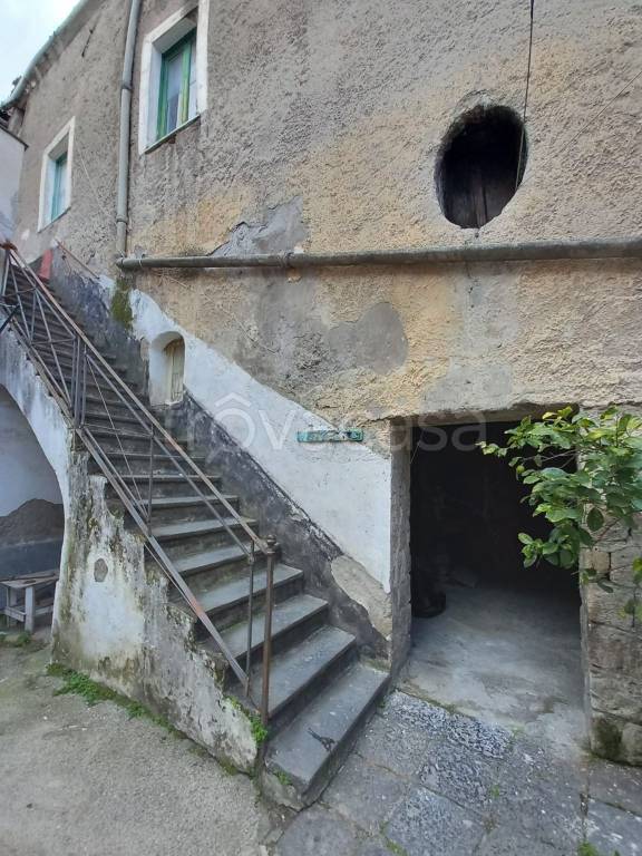 locale commerciale in vendita a Somma Vesuviana